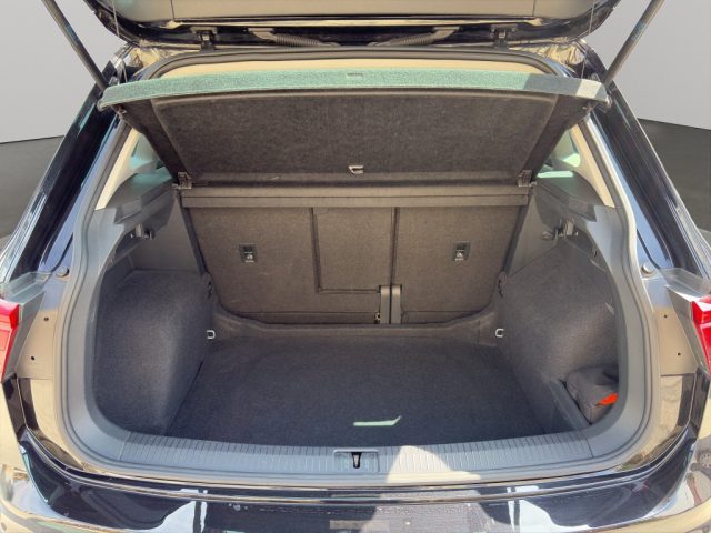 VOLKSWAGEN Tiguan usata, con Adaptive Cruise Control