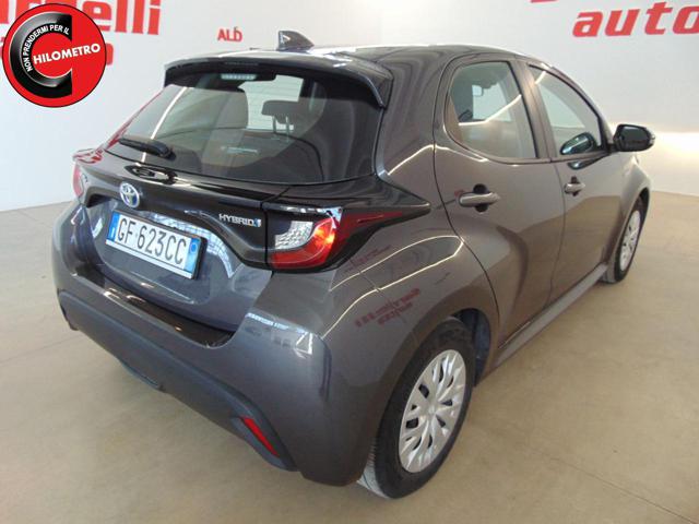 TOYOTA Yaris usata, con USB