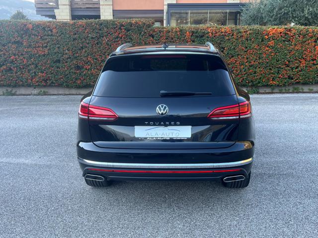 VOLKSWAGEN Touareg usata, con Antifurto