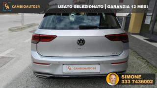 VOLKSWAGEN Golf usata, con Autoradio