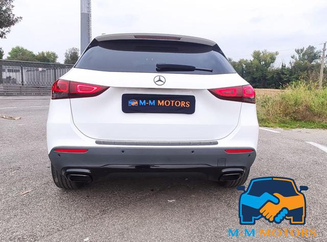 MERCEDES-BENZ GLA 200 usata, con Alzacristalli elettrici