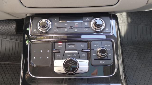 AUDI A8 usata, con Volante in pelle