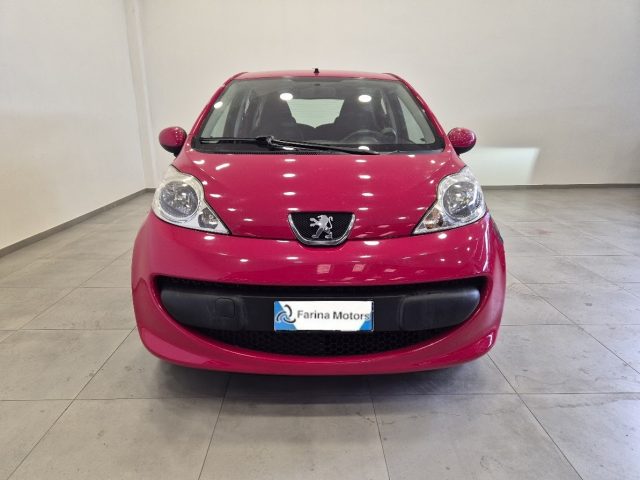 PEUGEOT 107 usata, con Airbag