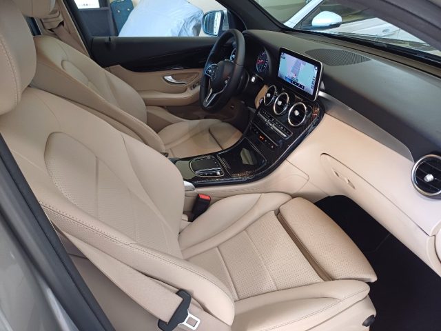 MERCEDES-BENZ GLC 300 usata, con Park Distance Control