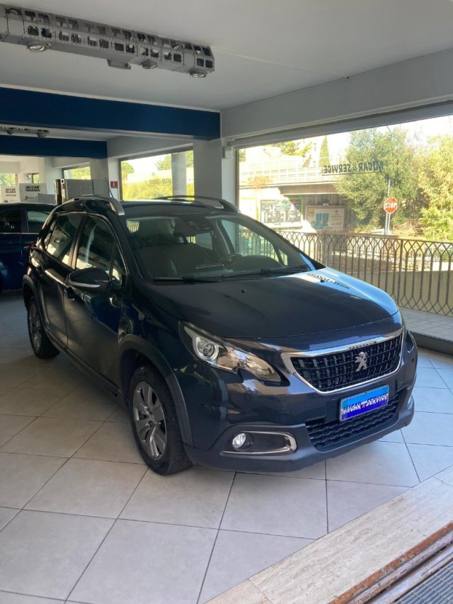 PEUGEOT 2008 usata, con Airbag