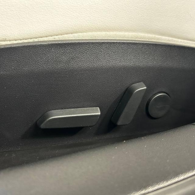 PEUGEOT 408 usata, con Controllo automatico clima