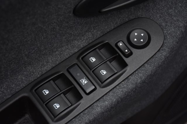 LANCIA Ypsilon usata, con USB