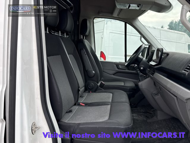 VOLKSWAGEN Crafter usata, con Boardcomputer