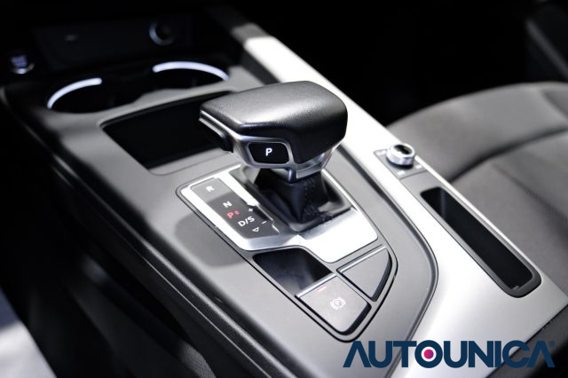 AUDI A4 usata, con Sensori di parcheggio posteriori
