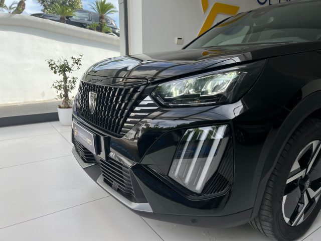 PEUGEOT 2008 usata, con Boardcomputer