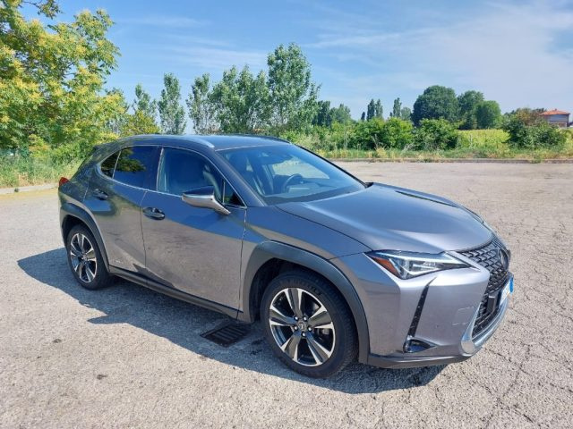 LEXUS UX 250h usata, con ABS