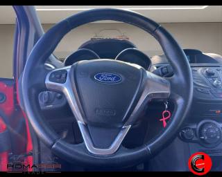 FORD Fiesta usata, con Specchietti laterali elettrici