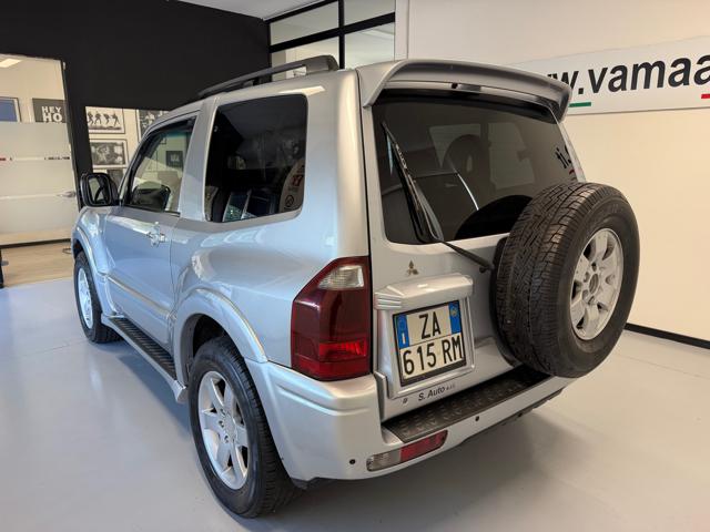MITSUBISHI Pajero usata, con Autoradio