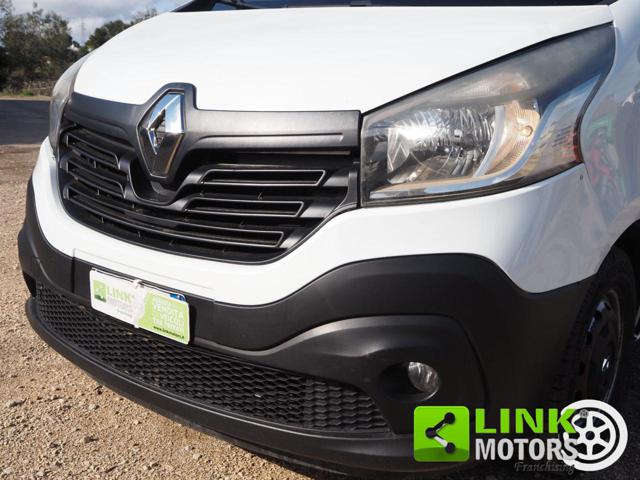 RENAULT Trafic usata 22