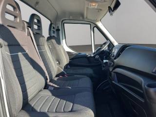 IVECO Daily usata 7