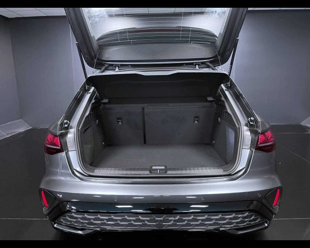 AUDI A3 usata, con Autoradio digitale