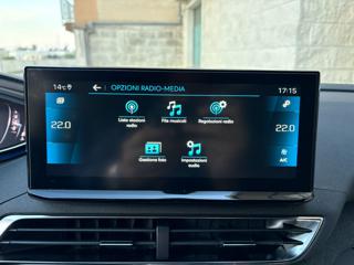 PEUGEOT 3008 usata, con USB