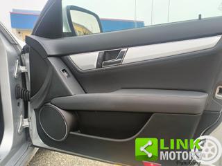 MERCEDES-BENZ C 320 usata 17