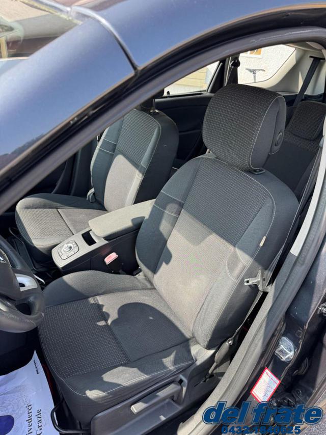 RENAULT Scenic usata, con Chiusura centralizzata