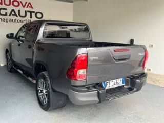 TOYOTA Hilux usata, con Controllo trazione