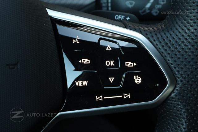 VOLKSWAGEN Golf usata, con Fari LED