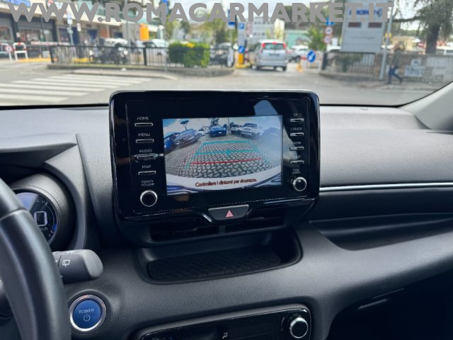 TOYOTA Yaris usata, con Controllo elettronico della corsia