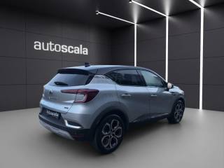 RENAULT Captur usata, con Autoradio