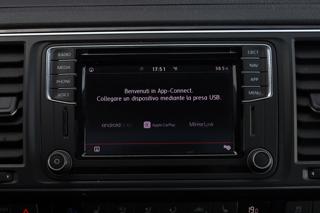 VOLKSWAGEN Caravelle usata, con Autoradio digitale