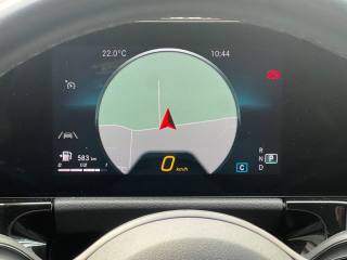 MERCEDES-BENZ GLA 180 usata, con ESP