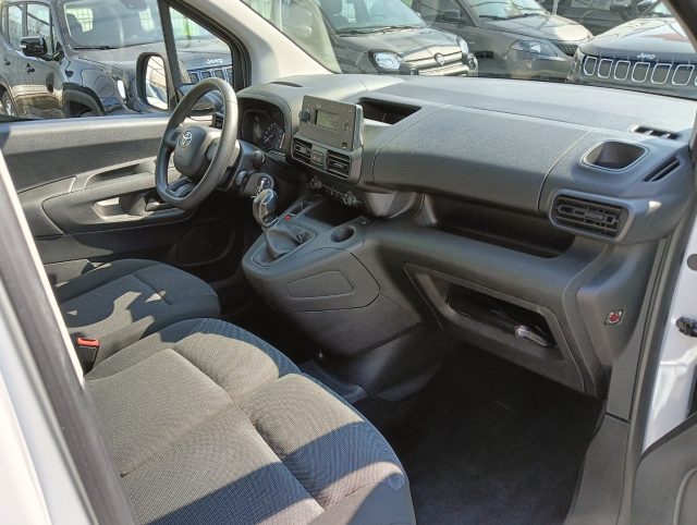 TOYOTA Proace City usata, con Controllo elettronico della corsia