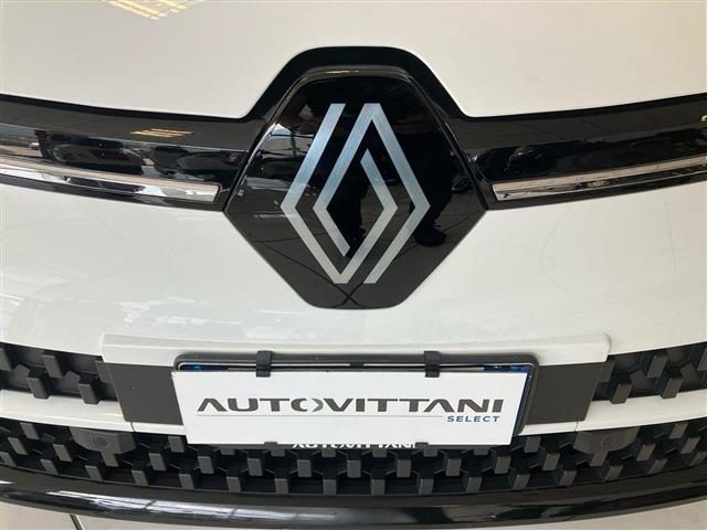 RENAULT Megane usata, con Sensori di parcheggio posteriori