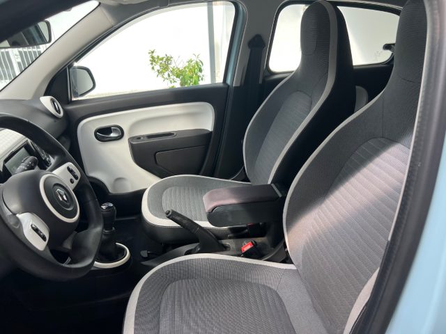 RENAULT Twingo usata, con Schermo multifunzione interamente digitale