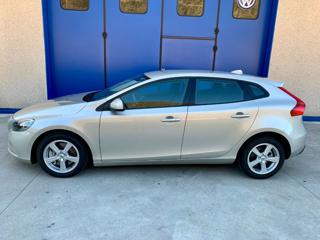 VOLVO V40 usata, con Airbag