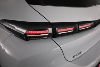 PEUGEOT 308 usata 9
