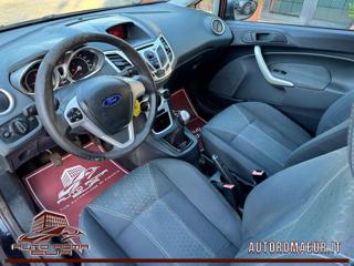 FORD Fiesta usata, con Controllo automatico clima