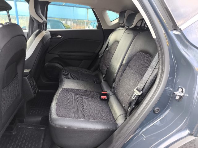 RENAULT Captur usata 6