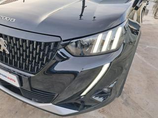 PEUGEOT 2008 usata 25
