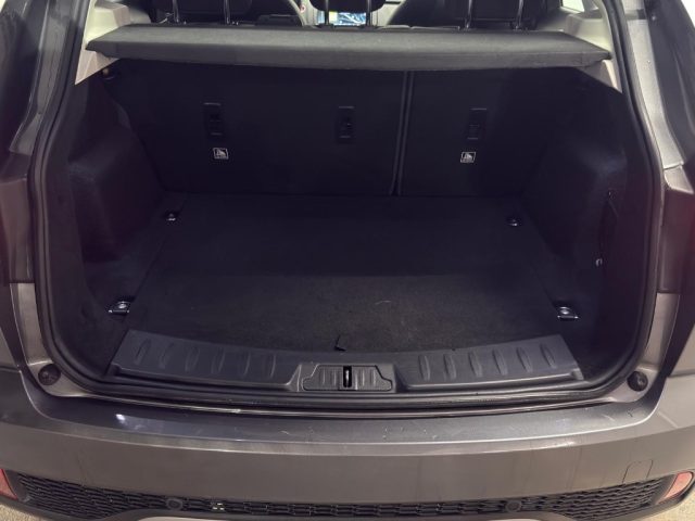 JAGUAR E-Pace usata, con Specchietti laterali elettrici