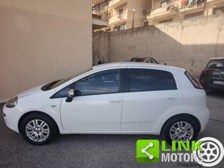 FIAT Punto usata, con Specchietti laterali elettrici