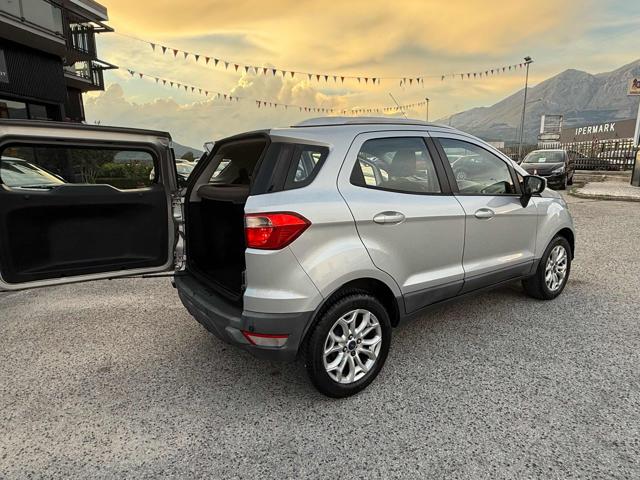 FORD EcoSport usata, con Autoradio