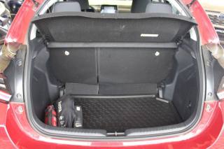 TOYOTA Yaris usata, con Servosterzo