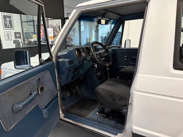 MITSUBISHI Pajero usata, con USB