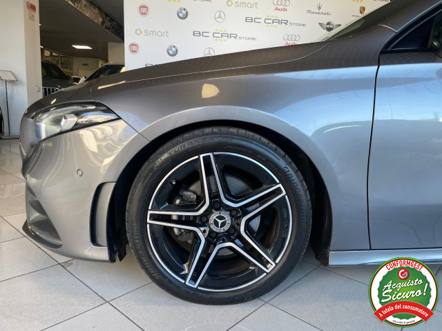 MERCEDES-BENZ A 180 usata, con Vetri oscurati