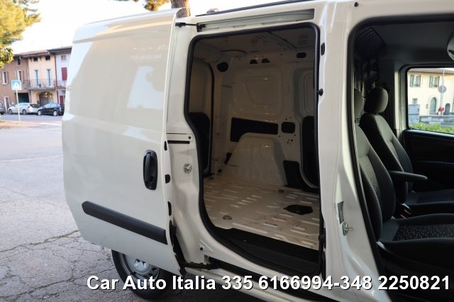 OPEL Combo usata 58