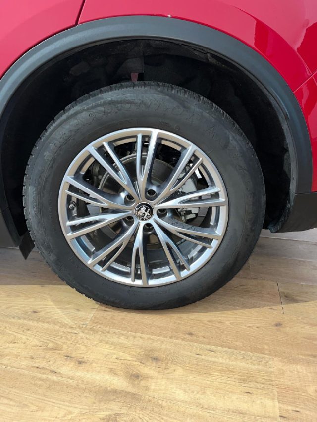 ALFA ROMEO Stelvio usata, con Alzacristalli elettrici