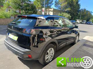 PEUGEOT 3008 usata, con USB