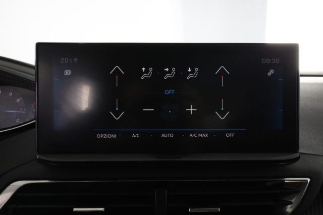 PEUGEOT 3008 usata 10