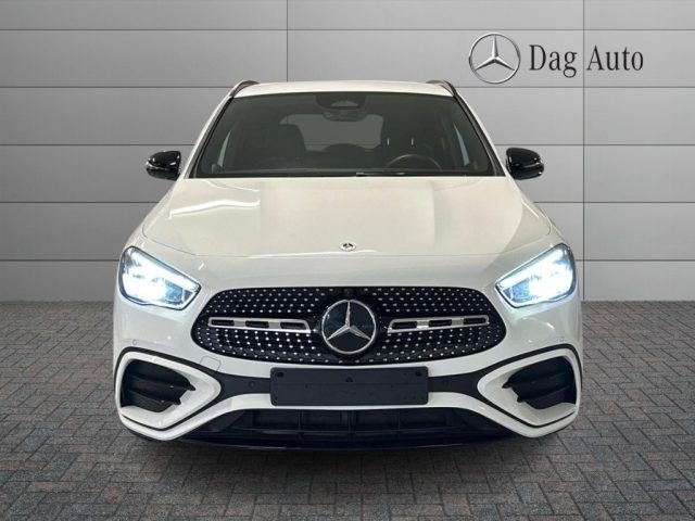 MERCEDES-BENZ GLA 200 usata, con Airbag laterali