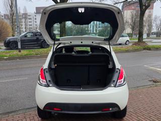 LANCIA Ypsilon usata, con Immobilizzatore elettronico