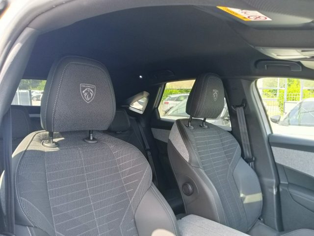 PEUGEOT 3008 usata, con Volante in pelle